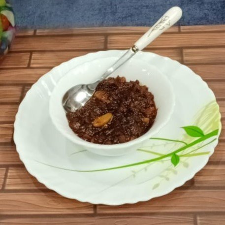 delicious natural tomato pickle